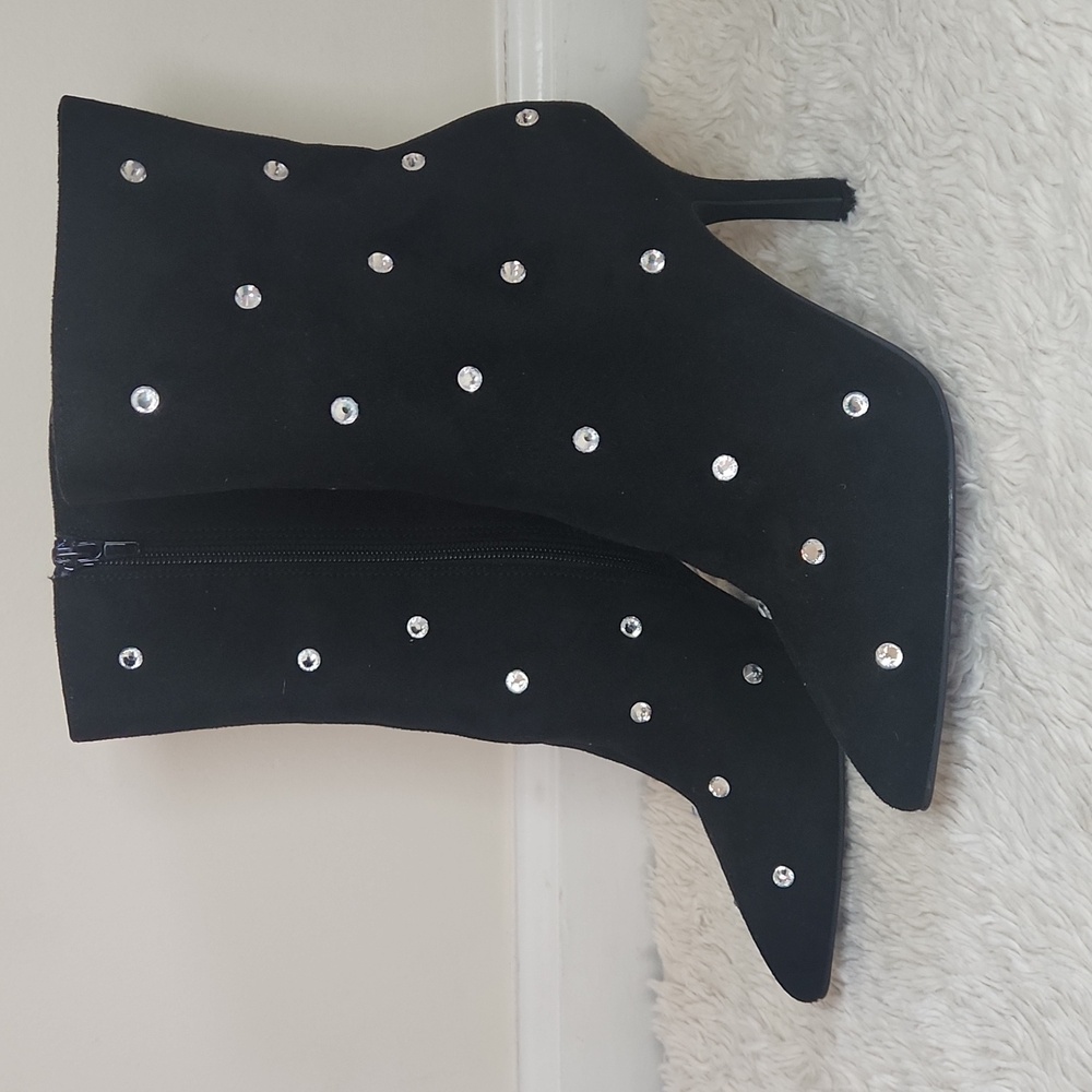 MIA Women's Black Silver Beaded Boots Sz 7